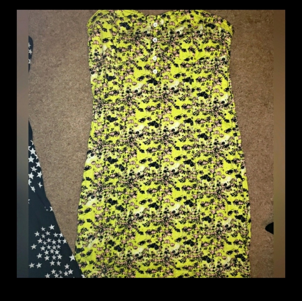 Women's dress